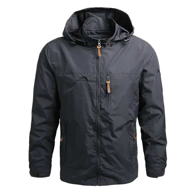 Men Autumn Waterproof Jackets Casual Hooded Windbreaker Field Camping Fishing Jacket Outerwear Baseball Hiking Jacket Men Clothing W250711