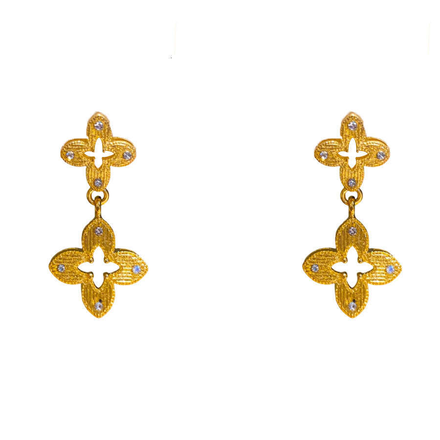 INS Luxury jewelry designer earrings For Women silver needle inlaid with diamonds hollowed out flower pendant high-end clover earrings exquisite simpl