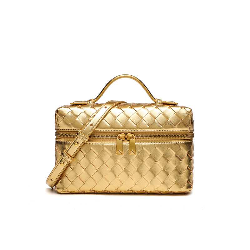 Hand - woven bags new style small square bags with a sense of high - end hand - held box bags single - shoulder and cross - body makeup bags