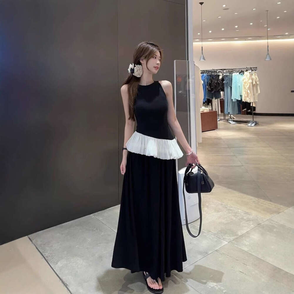 Summer Outfit Fashionable Elegant Design Patchwork Halter Neck Tank Top And Skirt Two-Piece Set For Women B5