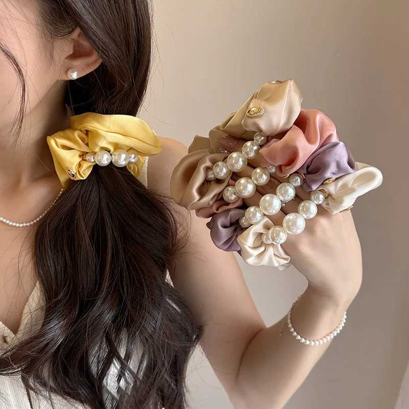 Elegant Lady Shiny Silk Pearl Elastic Hair Band Bracelet Scrunchies Expensive High Quality Solid Color Satin Hair Ties Head Wrap Y250711