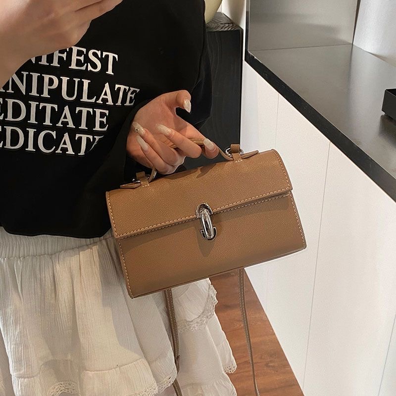 Evening Bags Smooth Leather Handbag Designer Bag Retro Clutch Bag Women Handheld Wallet Pattern Messenger Single Hand Bags