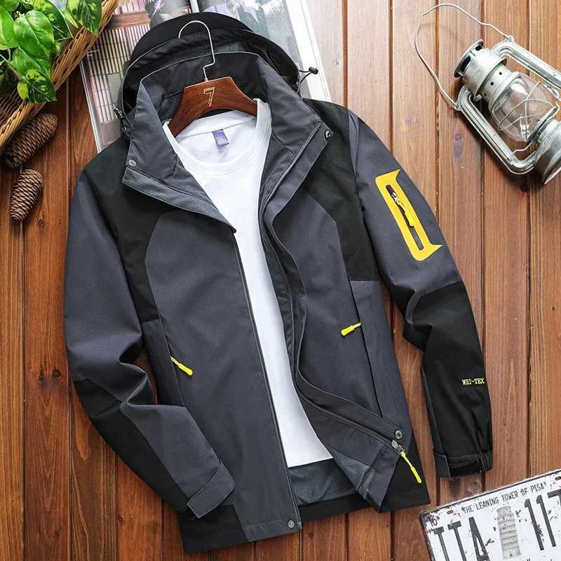 Autumn Couple Charge Jacket Casual Fashion Mountaineering Windproof Waterproof Wear-resistant Hooded Coat 2024 Mens Windbreaker W250711