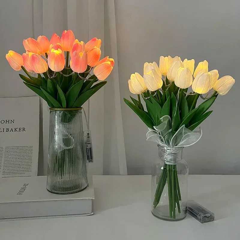 5/10Pcs LED Tulip Flowers Night Light Battery Powered Artificial Bouquet For Wedding Birthday Gift Anniversary Home Garden Decor XJ250710