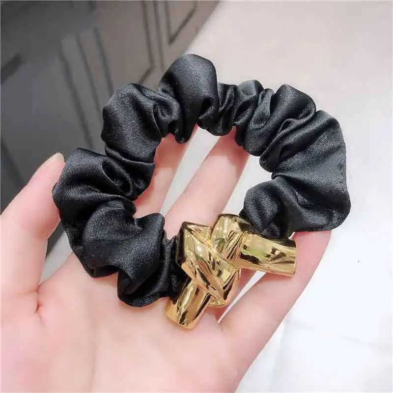 Textured Metal Wind Large Intestine Circle Head Rope Net Red Female Simple Fashion Retro Large Intestine Circle Head Jewelry Y250711