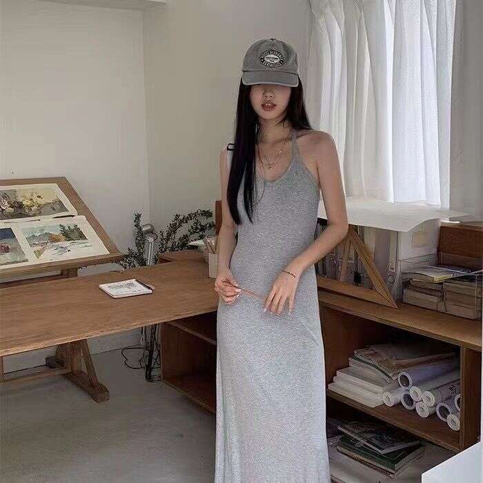 Hot Girl Gray Halter Neck Backless New Summer Waist-Cinching A-Line With Chest Pad Strap Long Dress B5