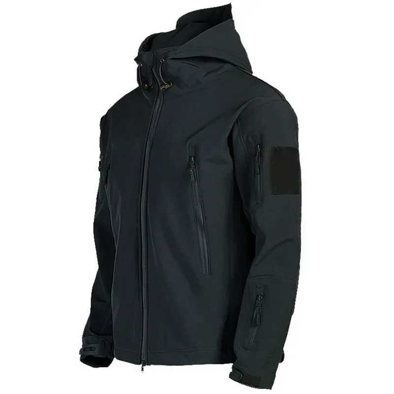 2024 New Tactical Jacket Men Combat Soft Shell Jackets Techwear Windproof Waterproof Breathable Fleece Thermal Hooded Coats W250711