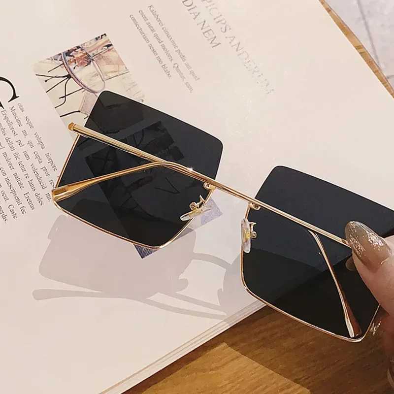 Fashion Oversized Square Sunglasses Wen Brand Retro Big Fe Sunglasses Metal Rimless Designer Sunglasses W250709