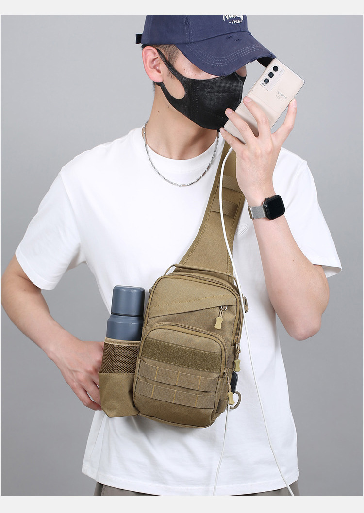 Designer Bag Men's Bag Lightweight Multi-functional Outdoor Luxury Bag Casual Chest Bag Portable Multi-layer Men's Travel Chest Crossbody Ba