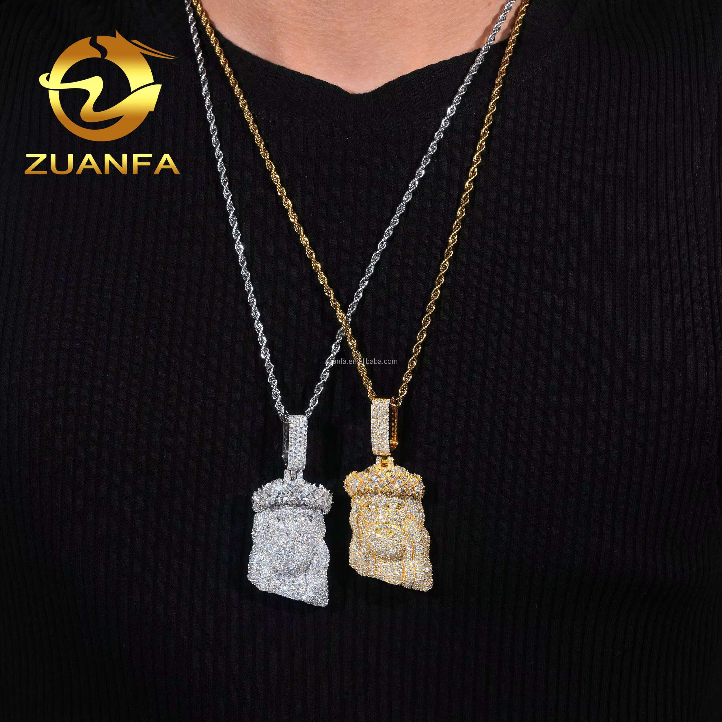 In Stock 2025 Hot Selling Fashion Man Jewelry Hip Hop Pendant 925 Sterling Silver VVS1 Moissanite Diamond Jesus Pendant Man Gift