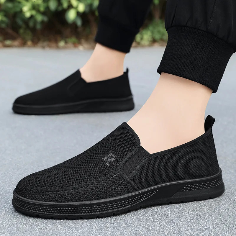 Men's casual sports shoes - Summer style - Lightweight and breathable - Affordable price - Clearance sale completed. Shoe model number: 250716