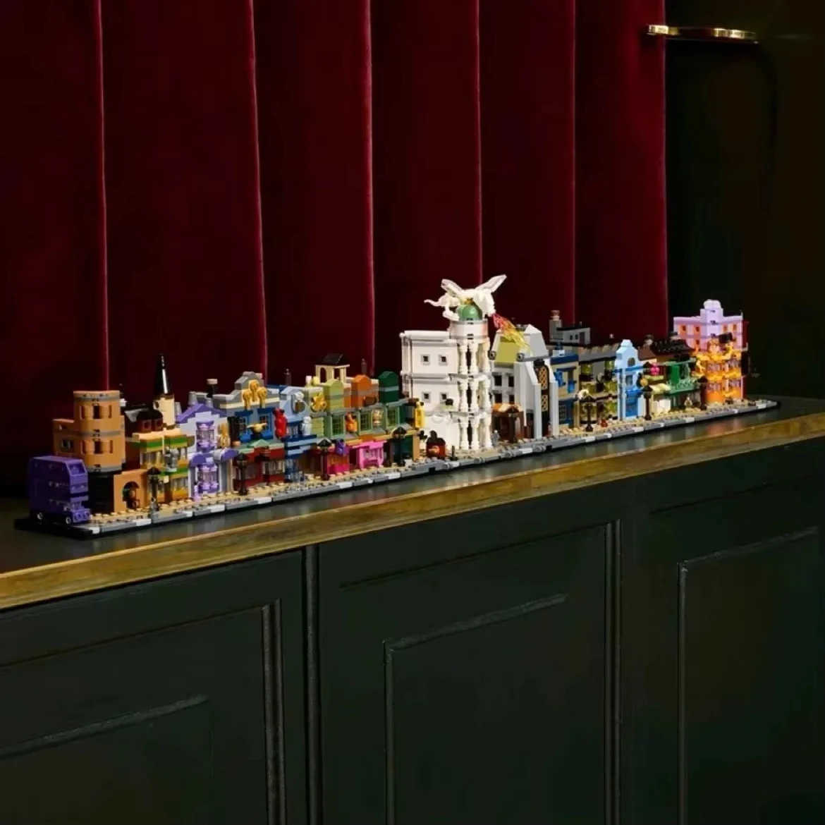 New style alley corner shop building blocks street view construction field creative brick toys for children and adults holiday birthday g M250711