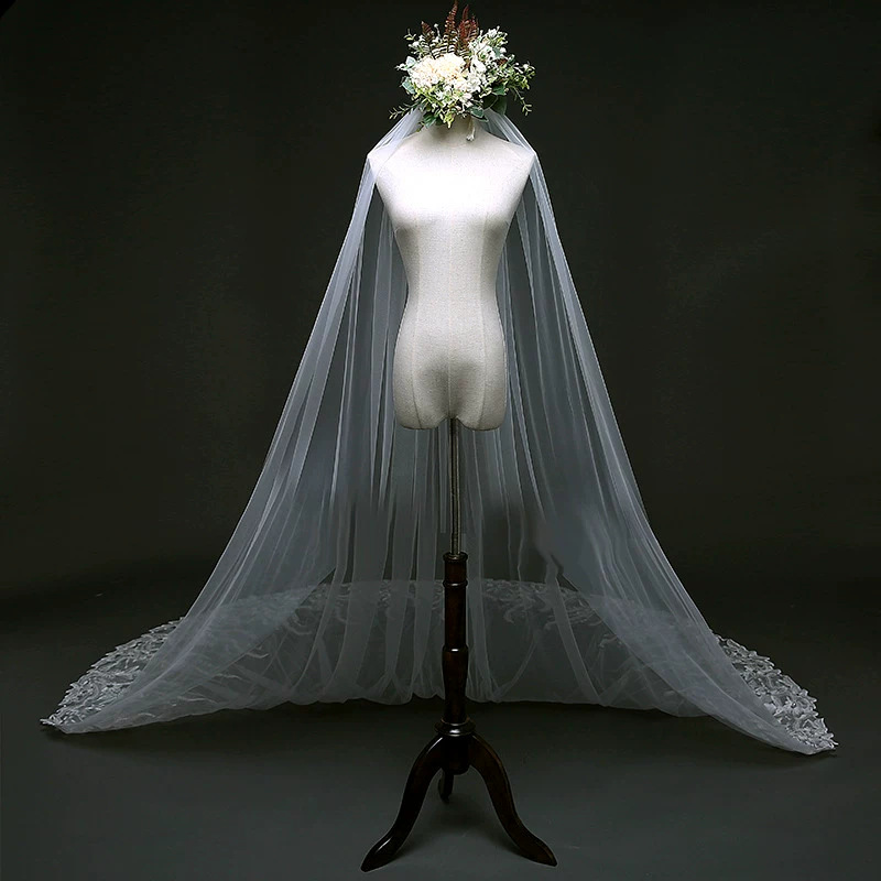 Graceful 3M Wedding Veils Long Length Appliques Lace Flowers Beading Luxury Wedding Accessories
