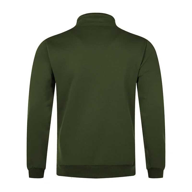 Mens Thermal Fleece Jacket Cozy Wind Resistant Full Zip Coat with Pockets Ideal for Outdoor Workouts and Hiking W250711
