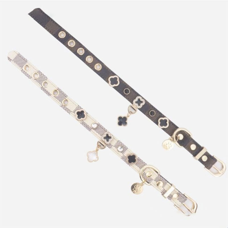 Dog collar leather strap featuring classic old-style dog design prints, made of PU leather, adjustable for dog or cat necks. Cute pet collar for poodl