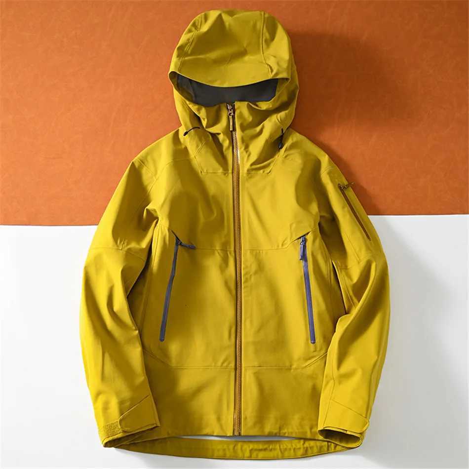 Outdoor Waterproof and Windproof Soft Shell Mountaineering Jacket Camping Hiking Skiing Running Clothes Coat Windbreaker Jackets W250711
