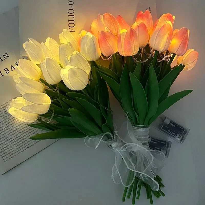 5/10Pcs LED Tulip Flowers Night Light Battery Powered Artificial Bouquet For Wedding Birthday Gift Anniversary Home Garden Decor XJ250710