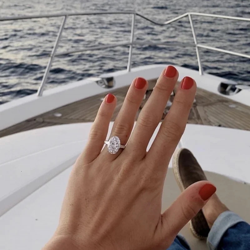 Oval cut 8ct Lab Diamond Promise Ring 925 Sterling Silver Engagement Wedding Band Rings For Women Bridal Jewelry Gift 250707