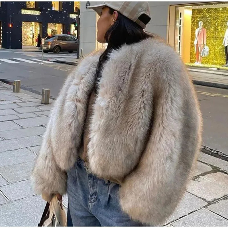 2025 Coat Fashion Cropped Faux Fur Coat Women Winter Cool Girls Fluffy Short Fur Jacket Streetwear Chic Jackets 250709