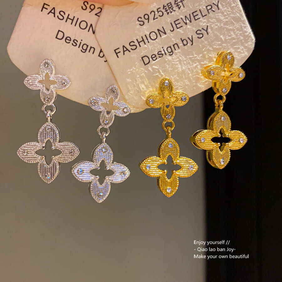 INS Luxury jewelry designer earrings For Women silver needle inlaid with diamonds hollowed out flower pendant high-end clover earrings exquisite simpl