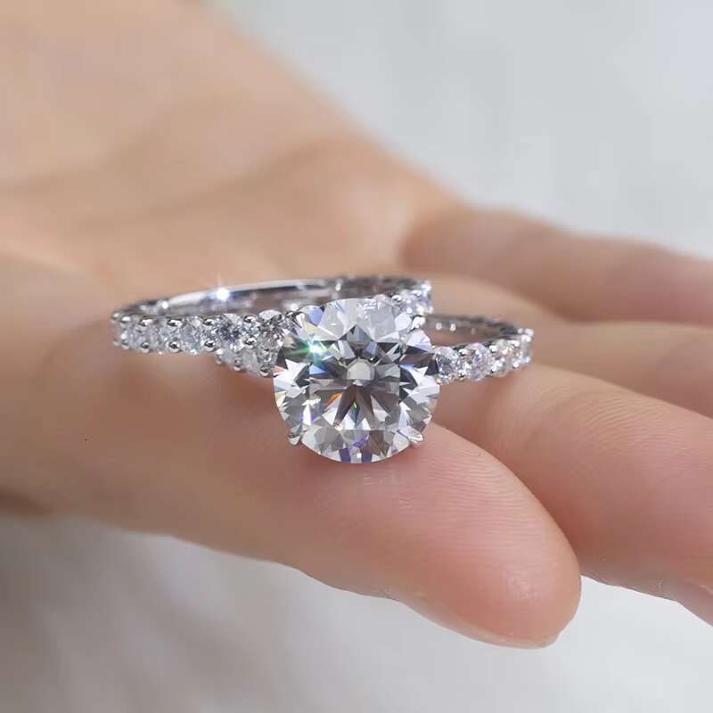 18K White Gold Engagement Ring Set 3CT 4CT 5CT Colorless Moissanite Diamond With Prong Setting Packaged in a Box for Parties