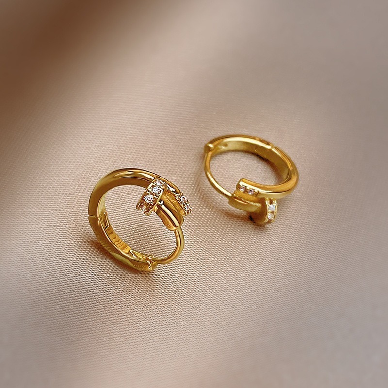 Simple Shiny Crystal Zircon Hoop Earrings For Women Rhinestone Metal gilding Cartilage Ear Piercing Jewels Girls Gift 250711