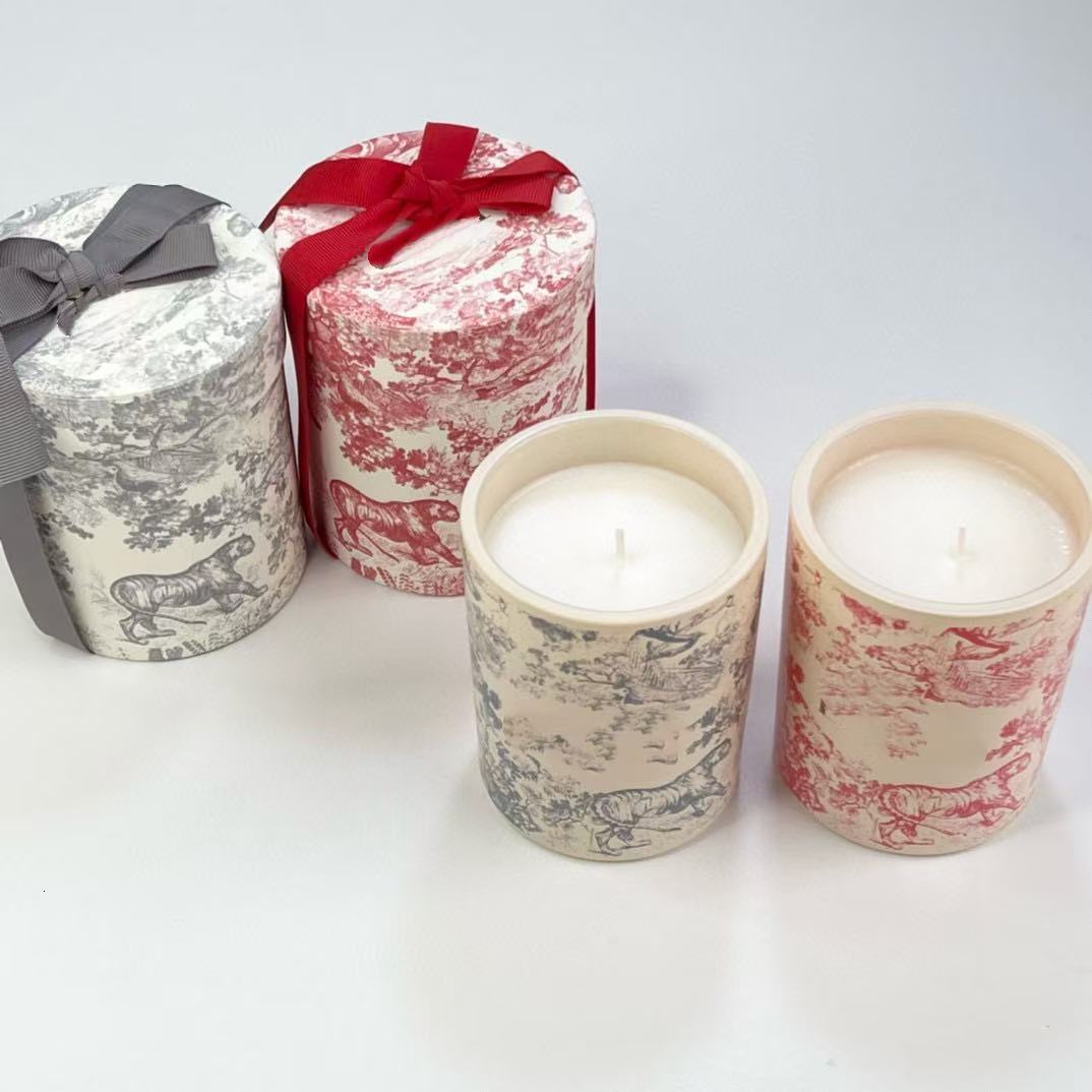 French-style romantic scented candle, indoor niche wooden diffuser art piece, fragrance gift set