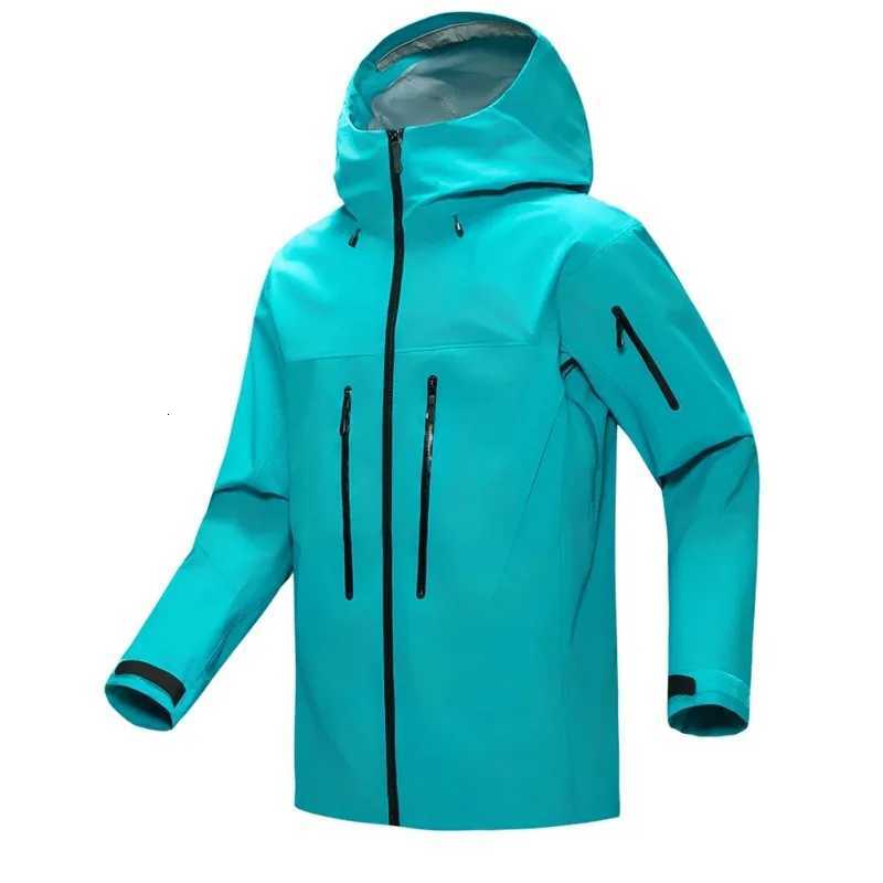 New Hiking Jacket Outdoor Sports Camping Mountaineering Fashion Mens Windproof British Wind Hooded Simple Storm Jacket W250711