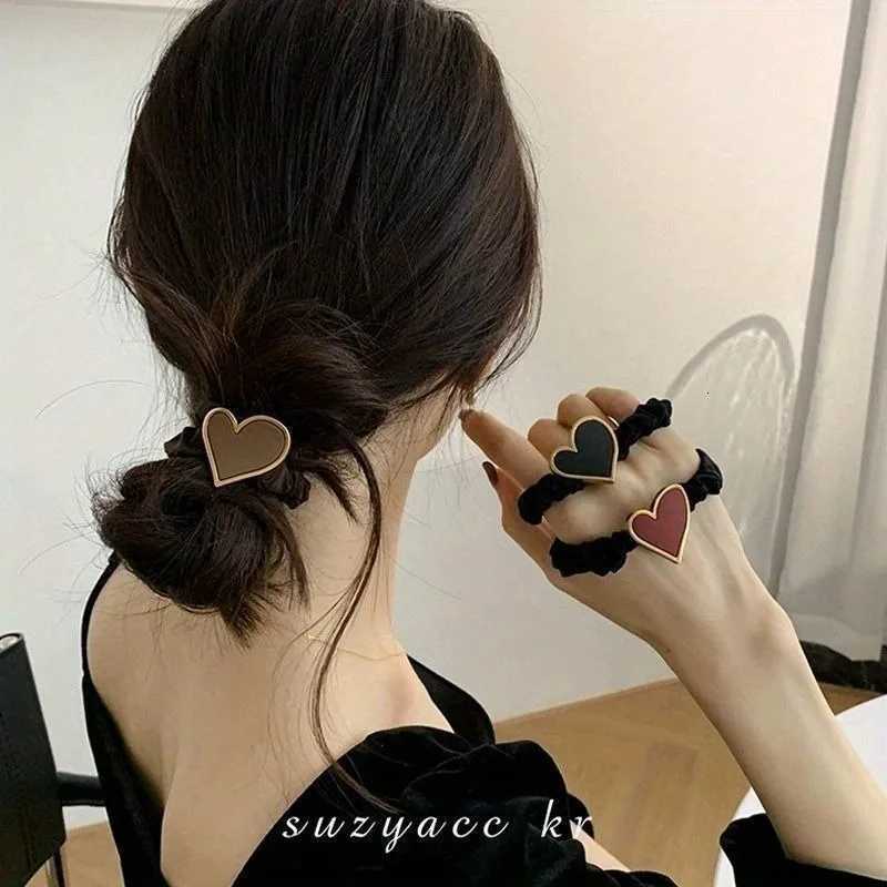 3Pcs/set Simple and High-end Hair Tie Feminine Temperament Sweet Hair ElasticHeart-shaped Rubber Band Headband Hair Accessory Y250711
