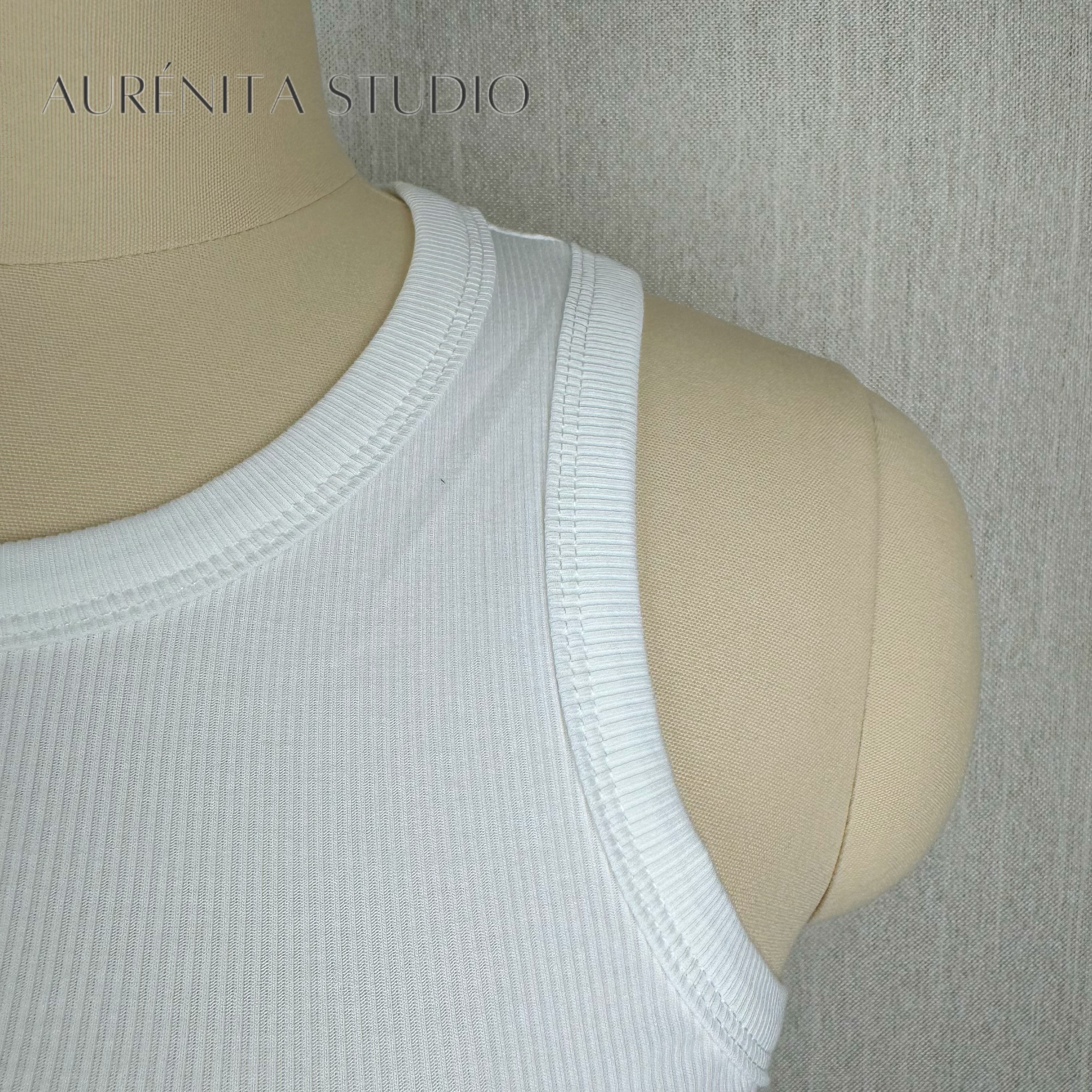 Women Knitted Tank Top White Top Sportswear Yoga Casual Lowe Designer Sleeveless 2025 Breathable Running Gym Outfits For Woman