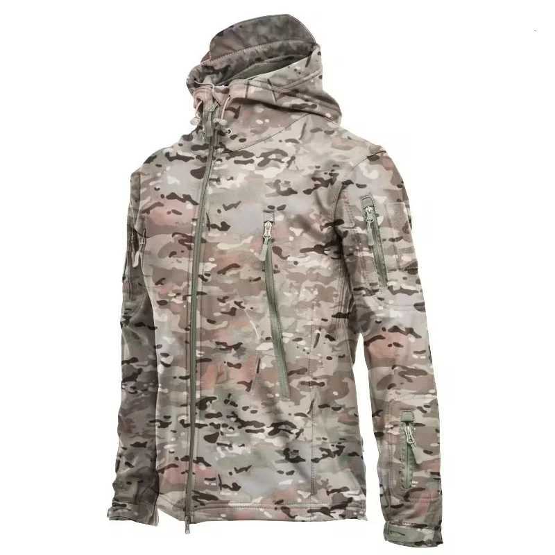Military Shark Skin Soft Shell Jackets Men Tactical Windproof Waterproof Jacket Men Army Combat Jackets Mens Hooded Bomber Coats W250711