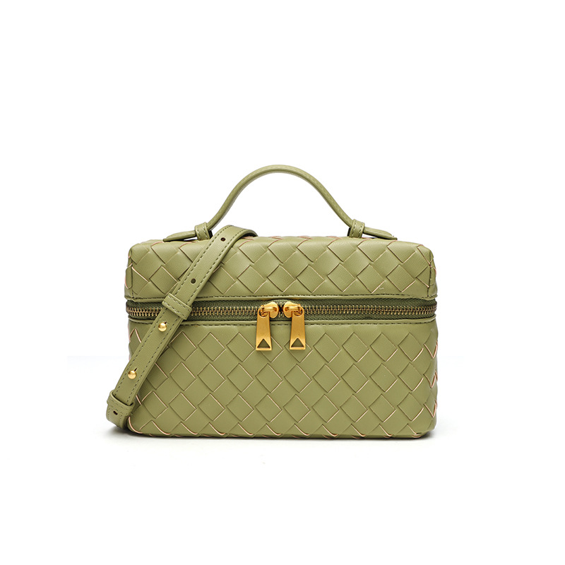 Hand - woven bags new style small square bags with a sense of high - end hand - held box bags single - shoulder and cross - body makeup bags