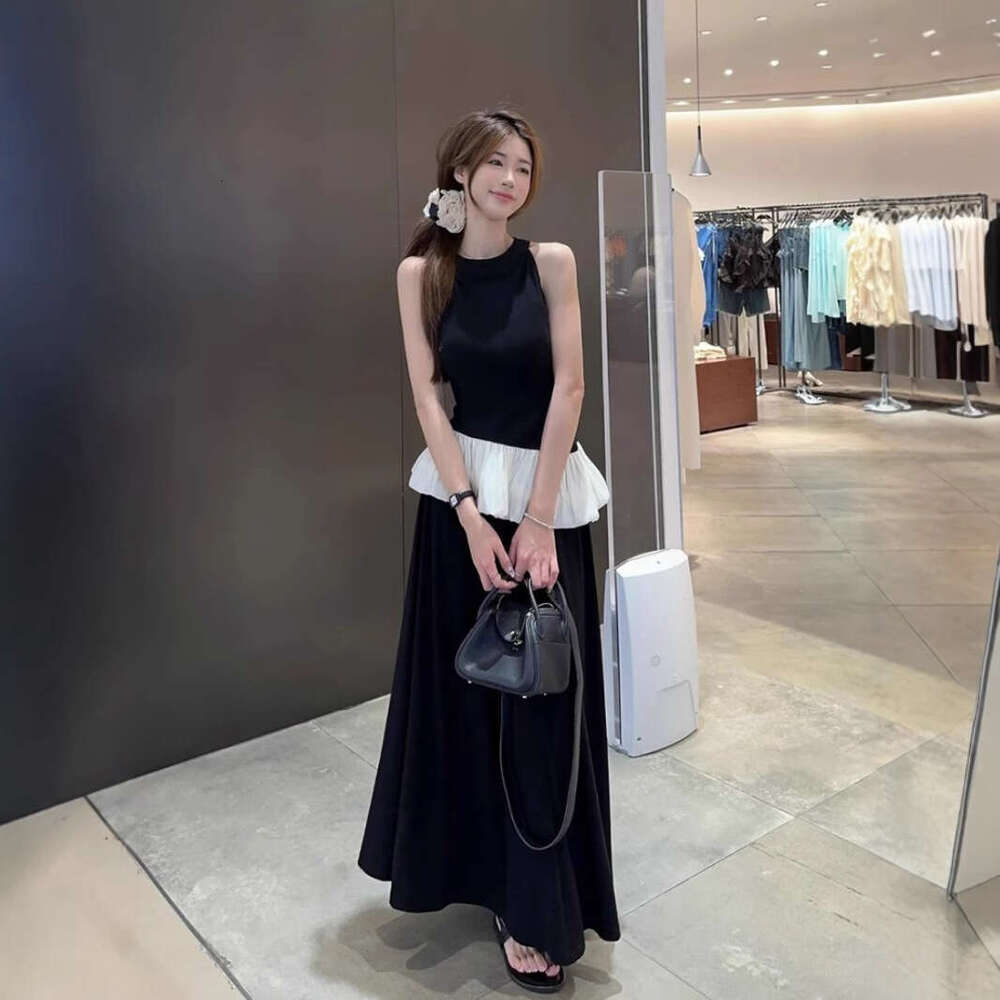 Summer Outfit Fashionable Elegant Design Patchwork Halter Neck Tank Top And Skirt Two-Piece Set For Women B5