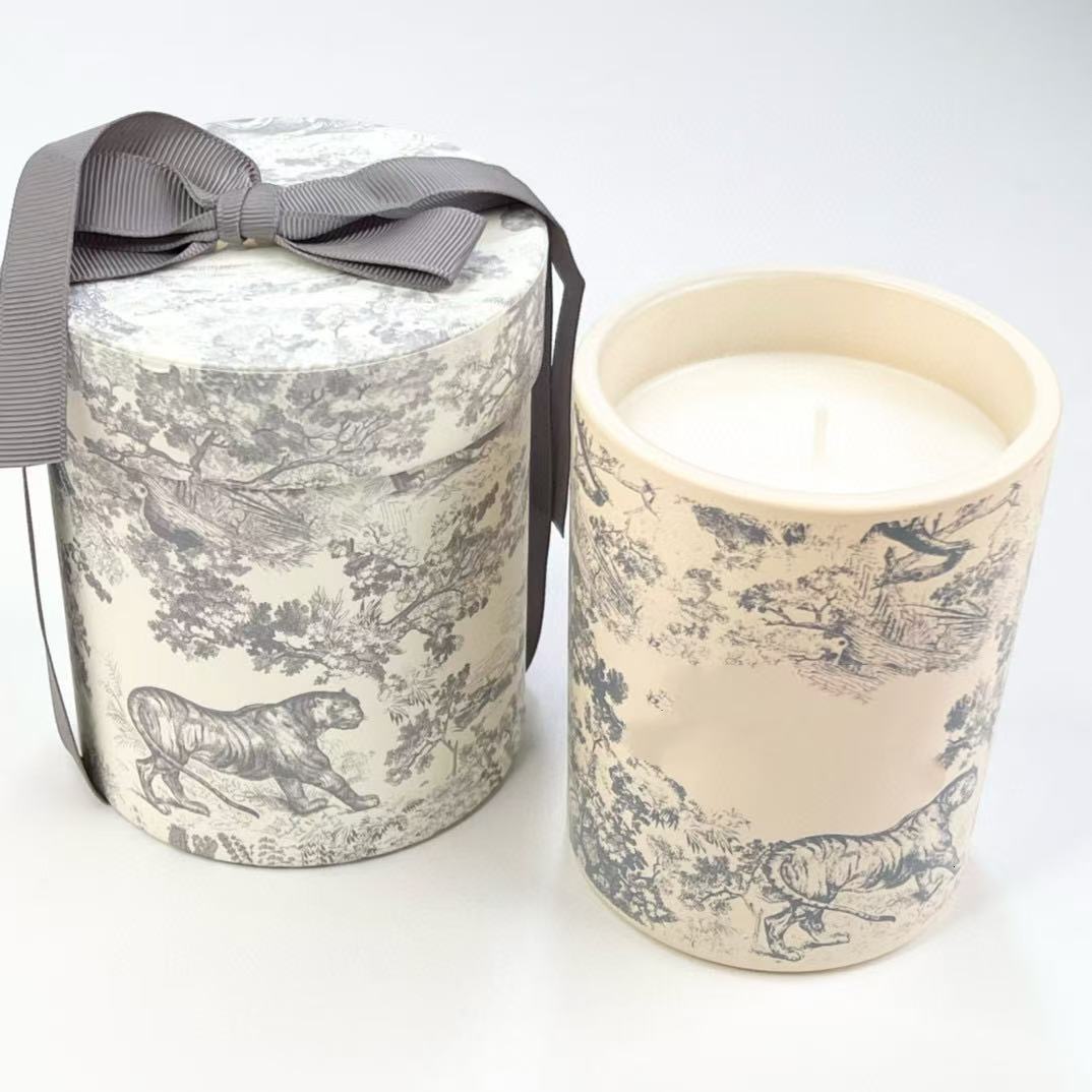 French-style romantic scented candle, indoor niche wooden diffuser art piece, fragrance gift set