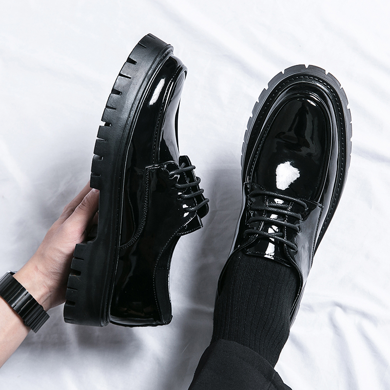 21289- New tassel thick soled high rise leather shoes Korean version glossy business men's fashionable big toe shoes barber leather shoes