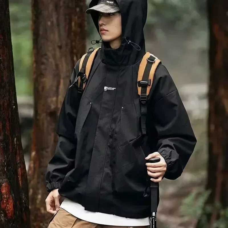 Autumn Outdoor Hooded Windbreaker Jacket For Men 2024 New Waterproof Hiking Bomber Jackets Womens Trekking Softshell Coats W250711