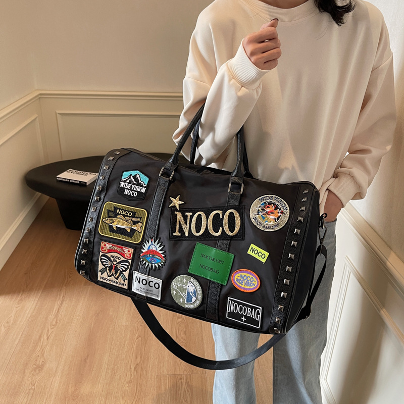 Gym-goer 2025 new Fashion Rivet Badge Luggage Storage Bag for Business Trips and Travel Large-capacity Handheld Outdoor Sports and Fitness Bag Single-