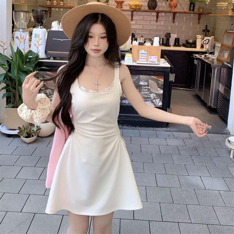 French Style Pure Desire Lace Strap For Women Summer Slim Fit Ruched Gentle Black Waist-Cinching A-Line Short Dress B5