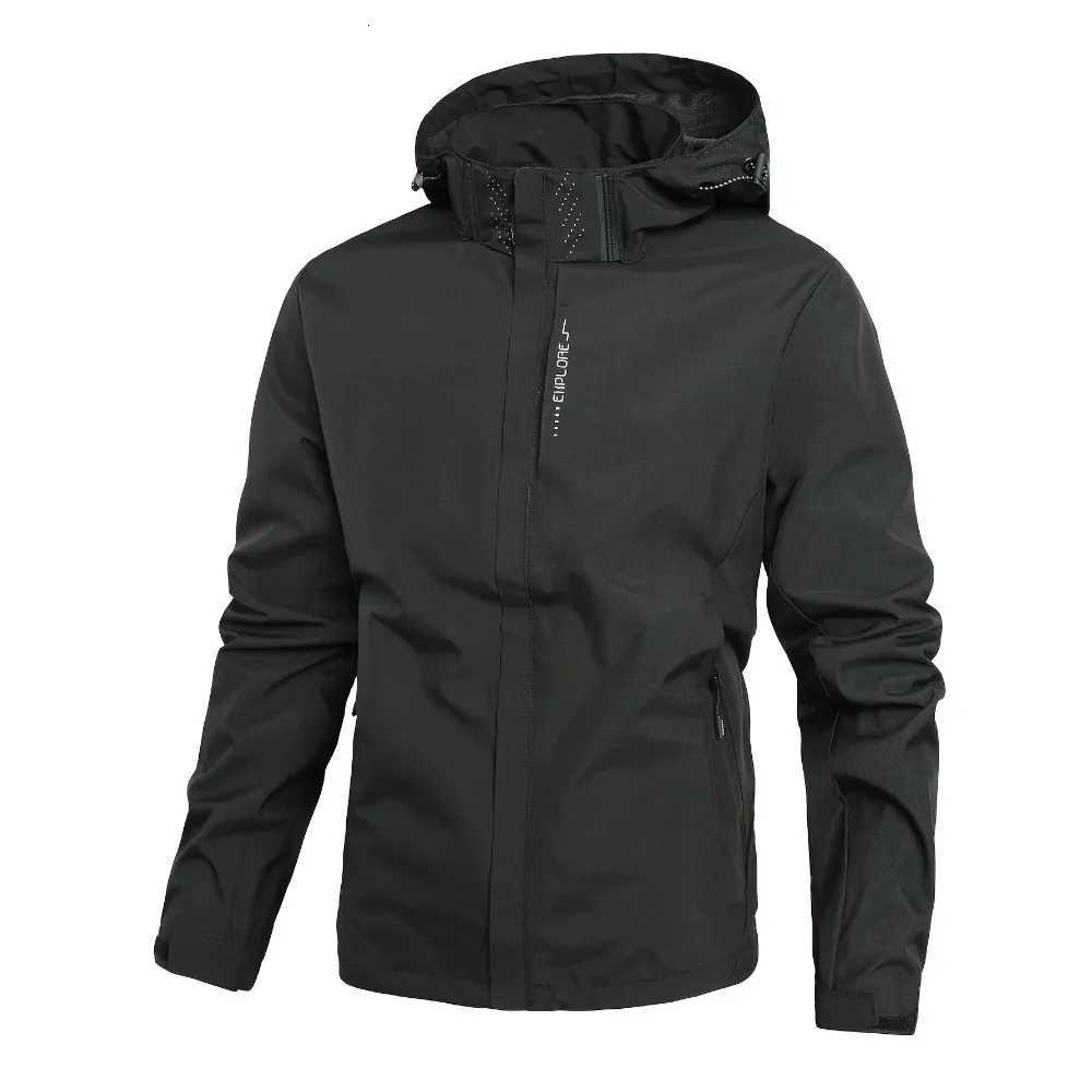 Mens Fashionable Waterproof Windproof Jacket Hooded Outdoor Hiking Camping Sports Windbreaker Jacket Lightweight Jacket W250711