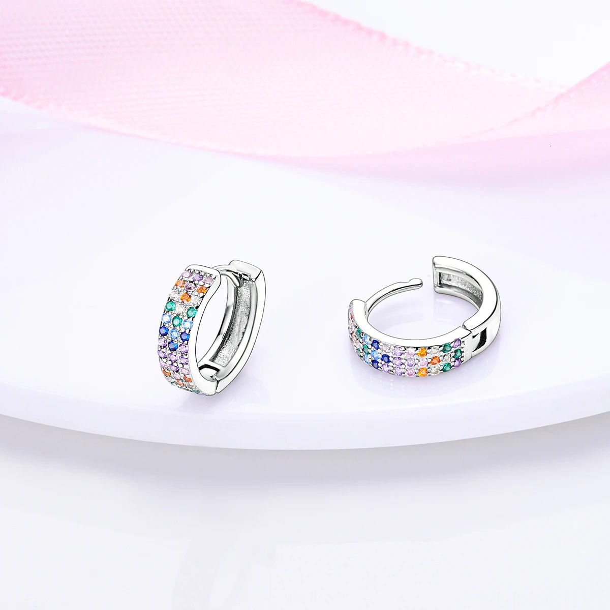 Silver Plated Woman Hoop Earrings For Woman Fashion Zircon Round U Shape Pendientes Party Jewelry Gift 250708