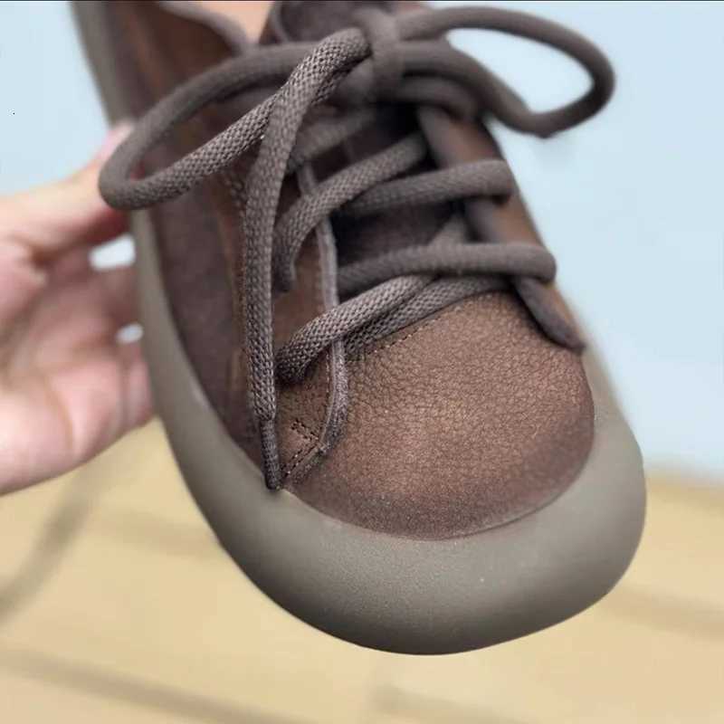 2025 New Trend Summer Womens Flats Women Sport Shoes Cozy Walking Shoes Running Casual Shoes Women Sneakers XJ250712