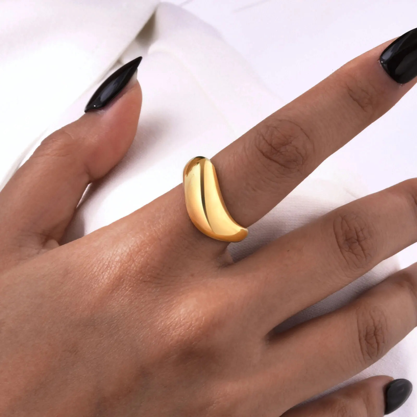 Vnox Womens Statement Ring Chunky Gold Plated Waved Stainless Steel Finger Band 2025 Dainty Stackable Ring Jewelry 250708
