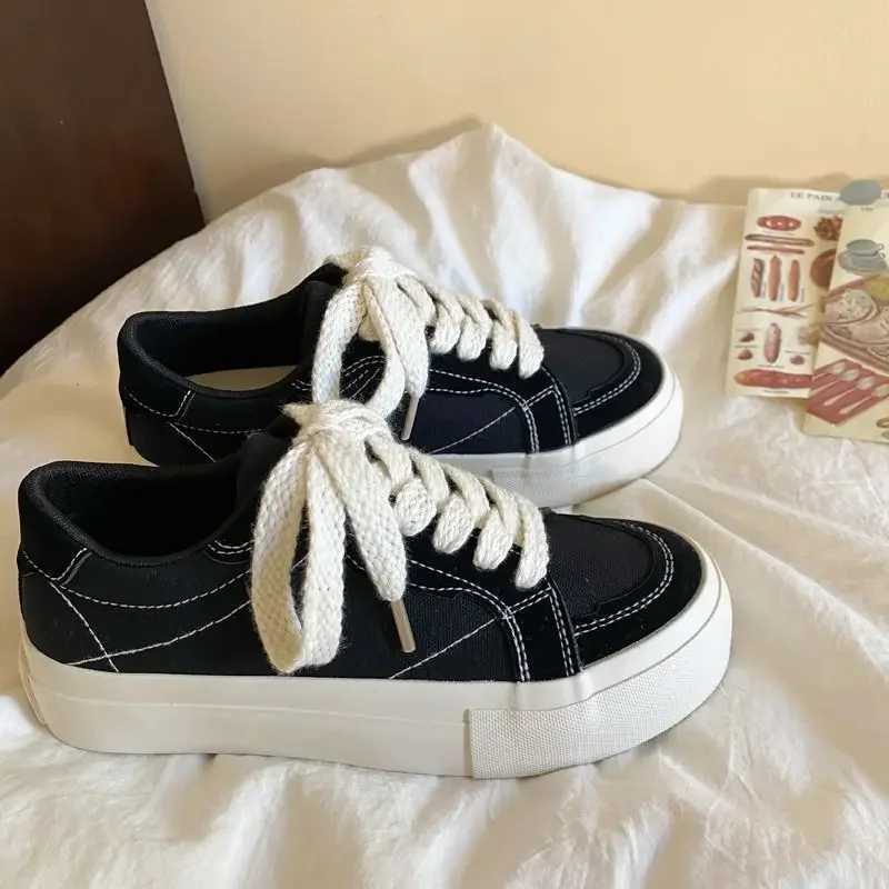 Flat Womens Canvas Shoes Comfortable and Elegant Korean Casual Vulcanized Shoe Deals Offers Cheap Fi 2025 Ladies Footwear XJ250712
