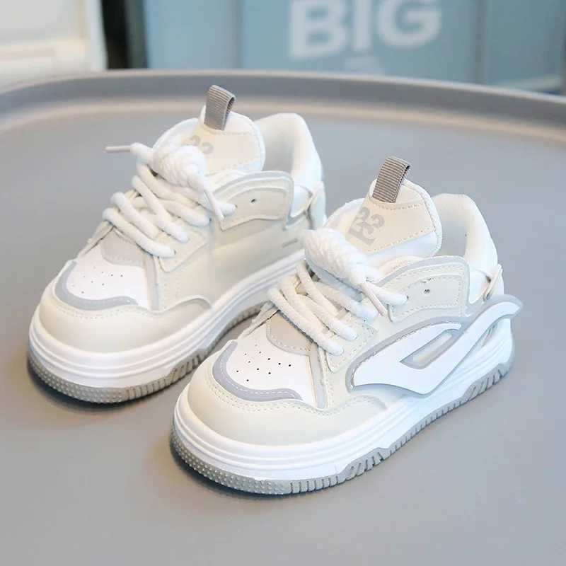 Childrens Sports Shoes Breathable Soft Bottom Casual Board Shoes Boys and Girls Fashion White Shoes Non-slip Baby Bread Shoes XJ250712