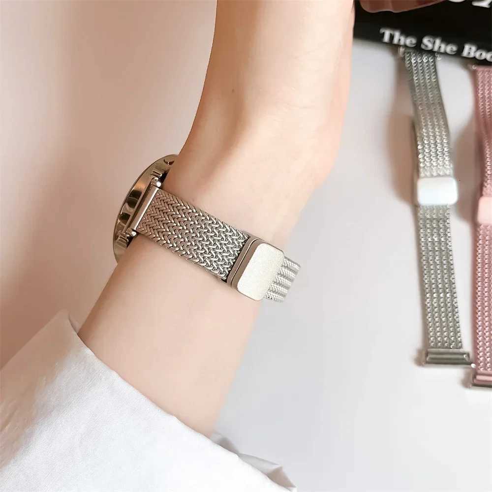 20 mm Luxury Metal Magnetic Strap for Samsung Galaxy 6 44 40mm 5pro active2 Gear s3 Bracelet for Huawei gt2/3 Belt watchband Y250712