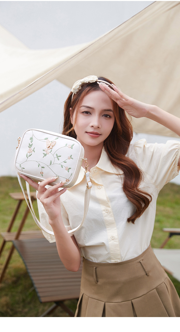 Embroidered flower bow camera bag, simple women's bag, casual small square bag, single shoulder crossbody bag, women's bag