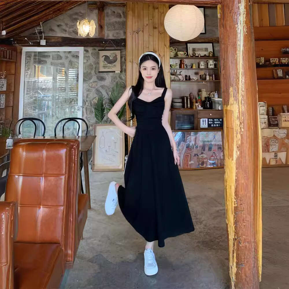 French Strap For Women, Summer Petite Waist-Cinching Slimming High-End Hepburn Style Little Black Long Dress B5