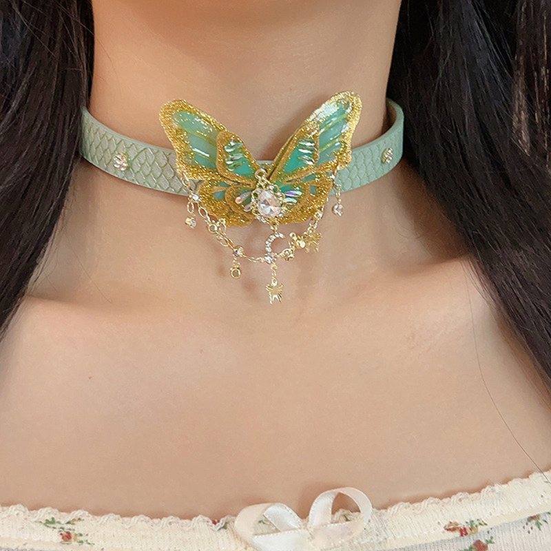 Vintage Bohemian Leather Choker Necklace with Green Charm and Tassel Detail - Retro Butterfly Jewelry for Women