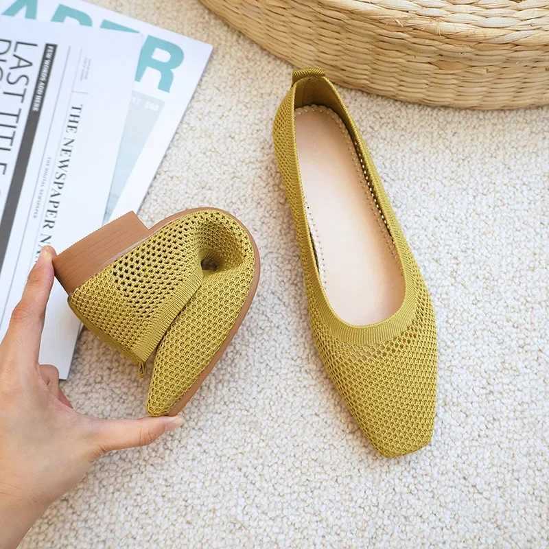 Women Solid Mesh Casual Shoes Summer Breathable Square Toe Hollow Fly Weaving Comfortable Light Soft Walkers Flats Womens Shoes XJ250712