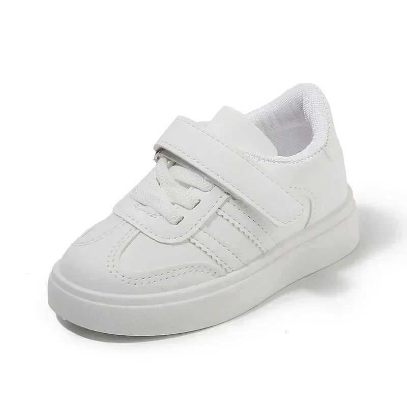 2025 New Fashion Kids Sports Shoes for School Boys Girls White Shoes Non-slip Soft Sole Children Casual Shoes Hook loop Trendy XJ250712
